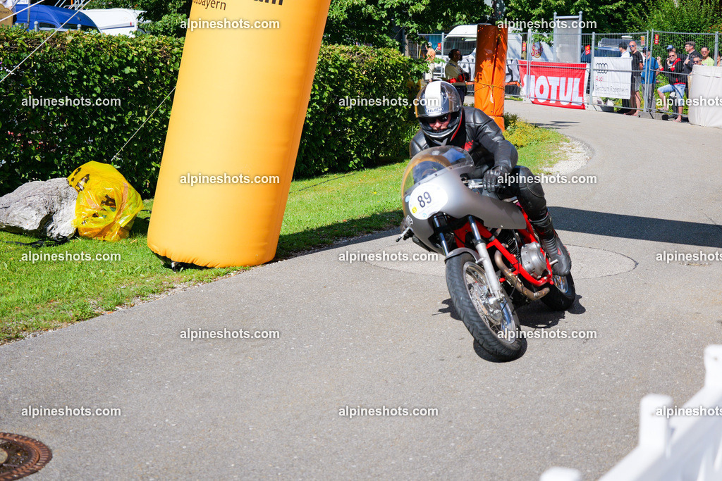 P1025834 | Erleben Sie atemberaubende, hochqualitative Fotos Ihrer Fahrt entlang der malerischen Alpenstraßen. Besuchen Sie alpineshots.com, um professionelle Aufnahmen Ihrer unvergesslichen Reise zu finden und zu kaufen - Realisiert mit Pictrs.com