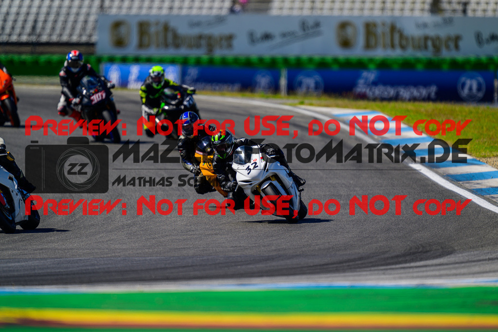 MaZZes_FotoMatrix_240615_6007705_4206 | ROT