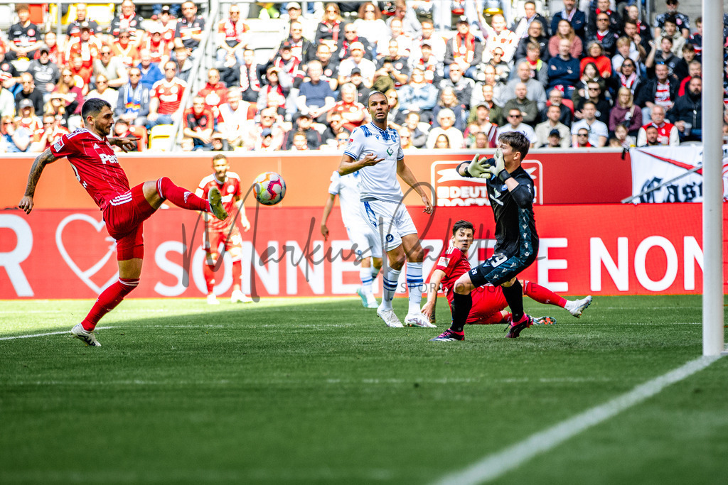 Fortuna Düsseldorf vs. Karlsruher SC | Düsseldorf, 30.04.2023: 2. Bundesliga, 30. Spieltag, Fortuna Düsseldorf gegen Karlsruher SC in der Merkur Arena in Düsseldorf. Foto: sportfotografie.ms | Markus Paletta - Realisiert mit Pictrs.com