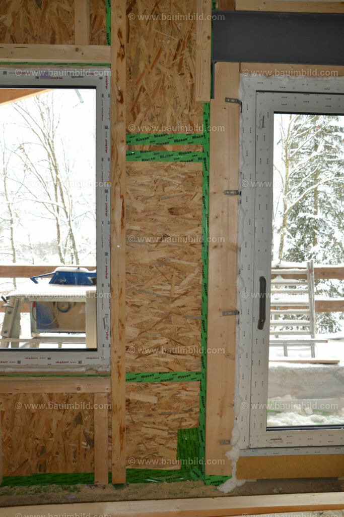 bib-lg14-fenster-0045 | Nach LV-Leistungsgruppen sortierte Detailfotos über den Bau eines Hauses. Alle Hausbau-Bilder direkt vom Urheber und Autor der Website Haus-Selber-Bauen.com