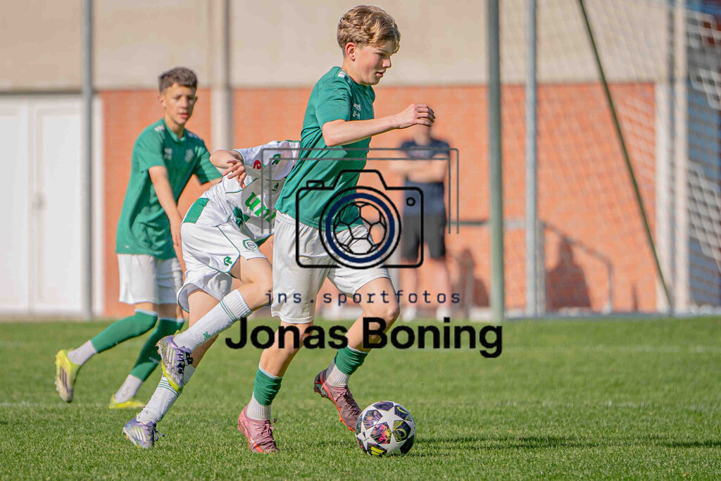 Fußball I C-Junioren I Saison 2025-2026 I Pfingsturnier Langförden I 12330 | jns.sportfotos - Realisiert mit Pictrs.com