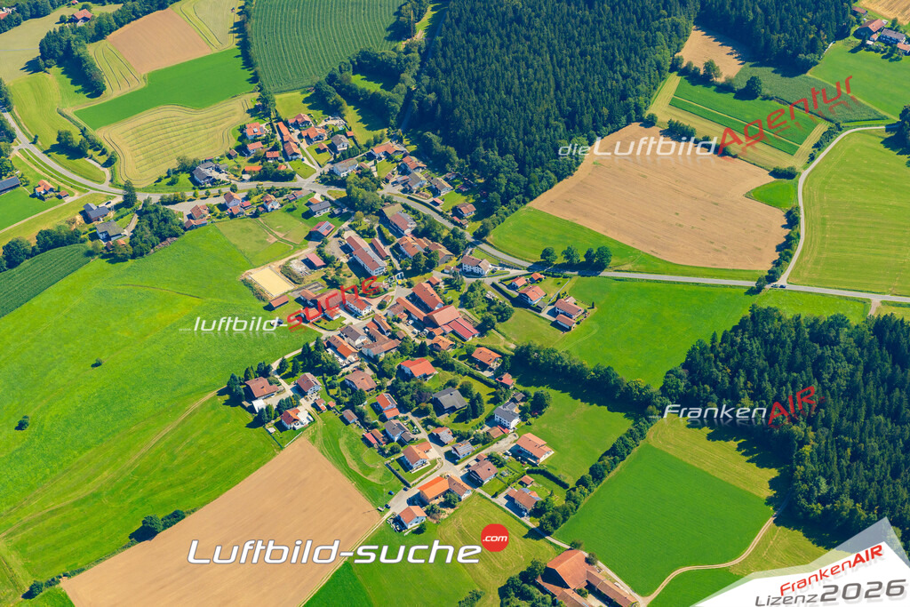 Luftaufnahme von Gotzendorf Hohenwarth Bild- Das Luftbild wurde 2025 vom UL-Flugzeug heraus erstellt ( keine Drohne ) - Hochauflösende Luftaufnahme -Nicht vergleichbar mit Google Maps oder Satelittenbilder- Die Geschenkidee !Mit Lizenz und Bildrechte bestellbar