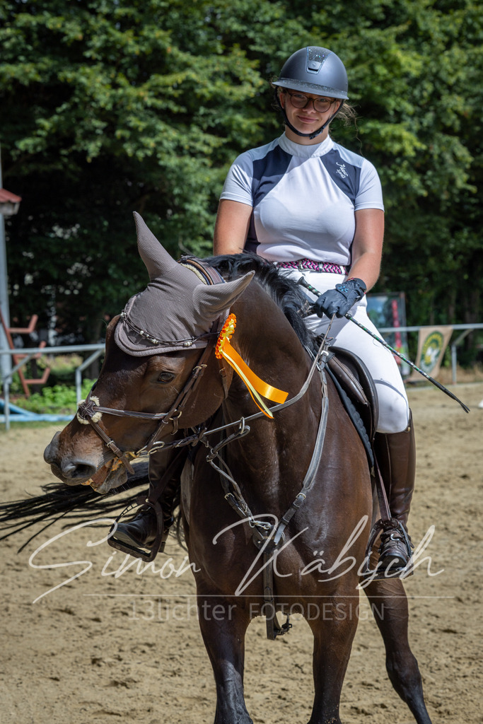20260704-_3LI0834 | Tierfotografie Pferde, Hunde, Katzen, Haustiere.
Turnierfotografie Reitturniere, Reiten, Springreiten, Dressur in Hanau, dem Main-Kinzig-Kreis und dem Rhein-Main- Gebiet um Frankfurt