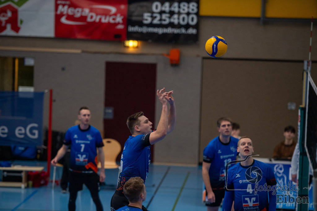 VSG Ammerland-VSG Lüneburg 2 | Volleyball Regionalliga; VSG Ammerland-VSG Lüneburg 2 am 04.02.2024; in Westerstede (Sporthalle Norderstraße), Photo: Philip Eiben 2024 - Realisiert mit Pictrs.com