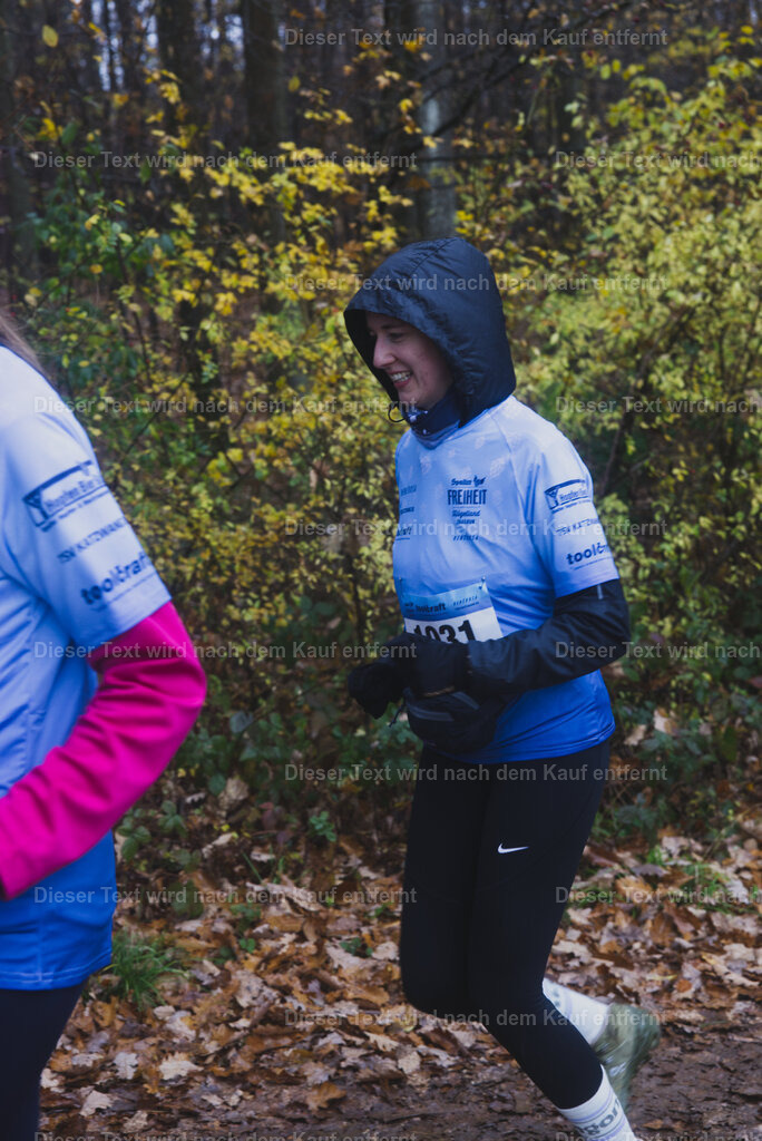 cineathletes-huegelland-2025-11-09-12-16-53 | Sportfotografie rund um Obstacle Course Racing und Trail Run - Realisiert mit Pictrs.com