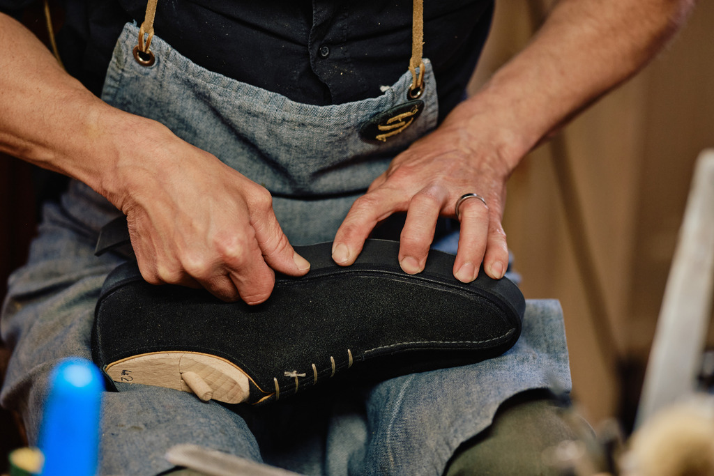 Scheer Maßschuhe | WIen, Austria - May 09, 2025; Scheer Maßschuhe in der Bräunerstrasse, Wien. - Realisiert mit Pictrs.com