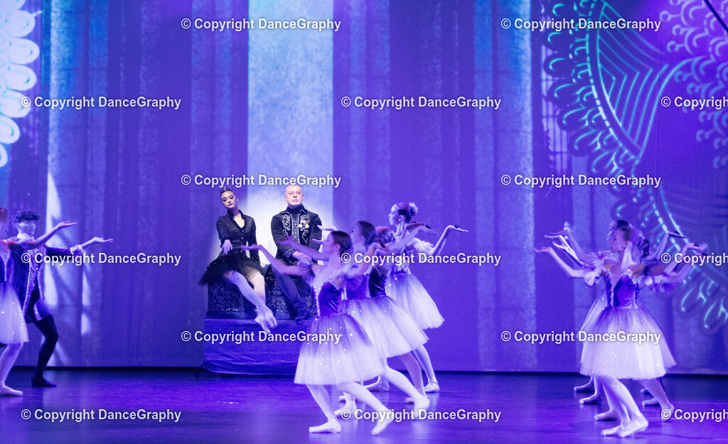 GPHY1527 | DanceGraphy - Realisiert mit Pictrs.com