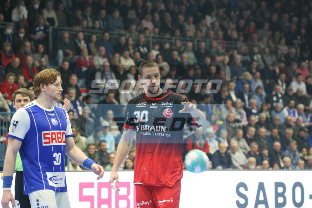 VFL Gummersbach - MT Melsungen | Tom Kiesler udn Gleb Kalarash - © Sportfoto-Sale (MK) - Realisiert mit Pictrs.com