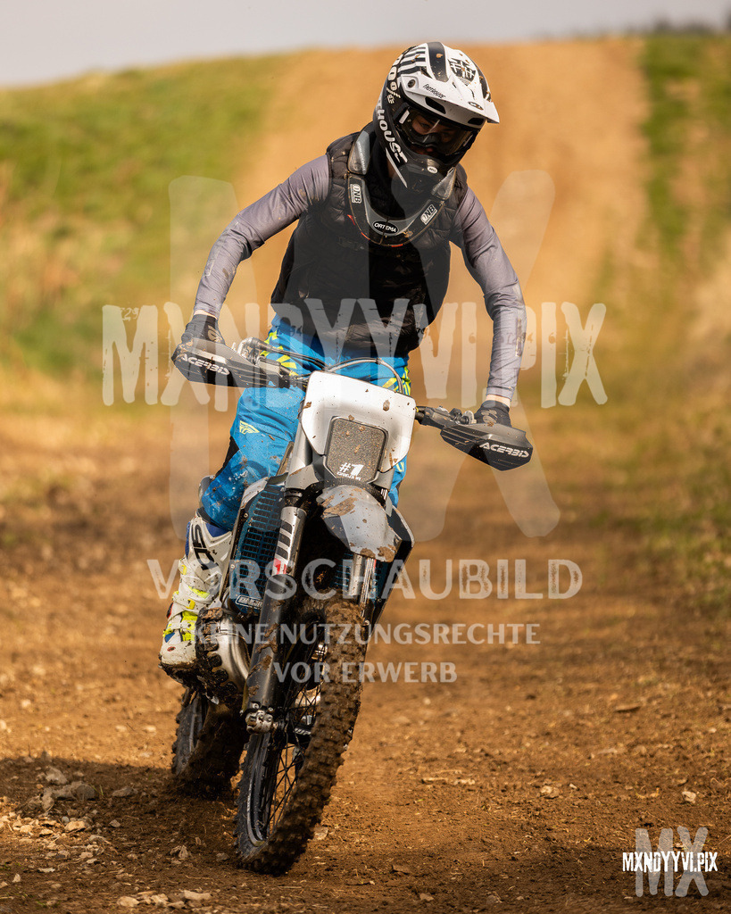 866A0610 | mxndyyvipix