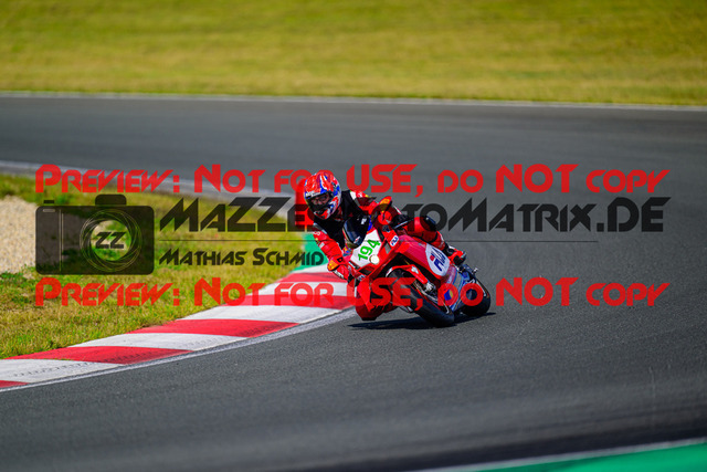 MaZZes_FotoMatrix_240725_6007705_6493 | GRUEN