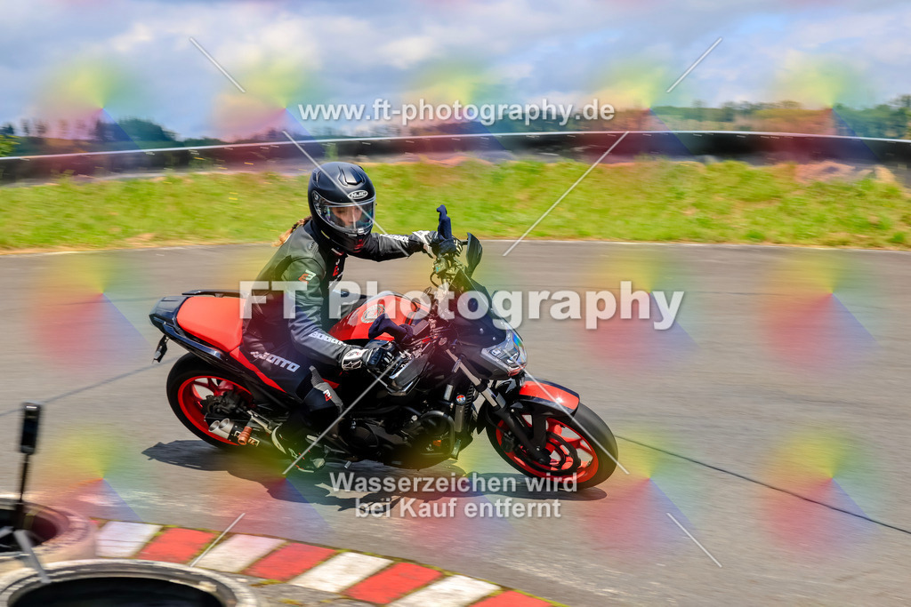 _TCM3331 | Hier findet Ihr Bilder von Touristenfahrten auf der Nürburgring Nordschleife oder von anderen Veranstaltungen die ich besucht habe. Viel Spass beim Durch Schauen 