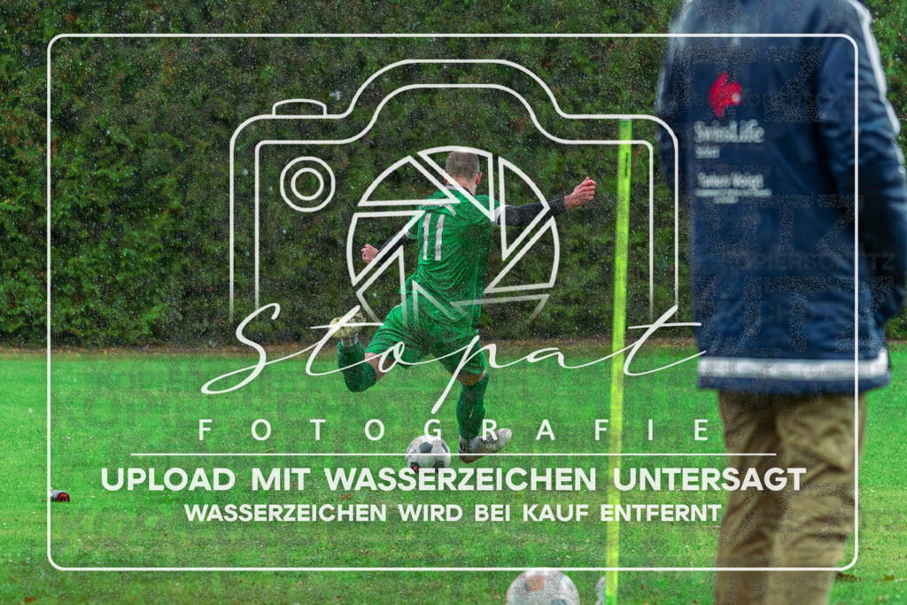 SGWFGFS-1056 | Sven Sudmann (SG Wintermoor/Schuelern #11) beim Herren Kreisliga HK Spiel zwischen SG Schulern/Wintermoor und FG Fulde-Stellichte im Stadion Wintermoor, Schneverdingen (Simon Paul Stopat) - Realisiert mit Pictrs.com