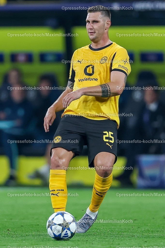 UCL01102501178 | 01.10.2025, Fußball, UEFA Champions League, Borussia Dortmund - Athletic Club Bilbao, BVB Stadion, 2. Spieltag, Saison 2025 2026: Niklas Süle (BVB #25)  Regulations prohibit any use of photographs as image sequences and or quasi-video.