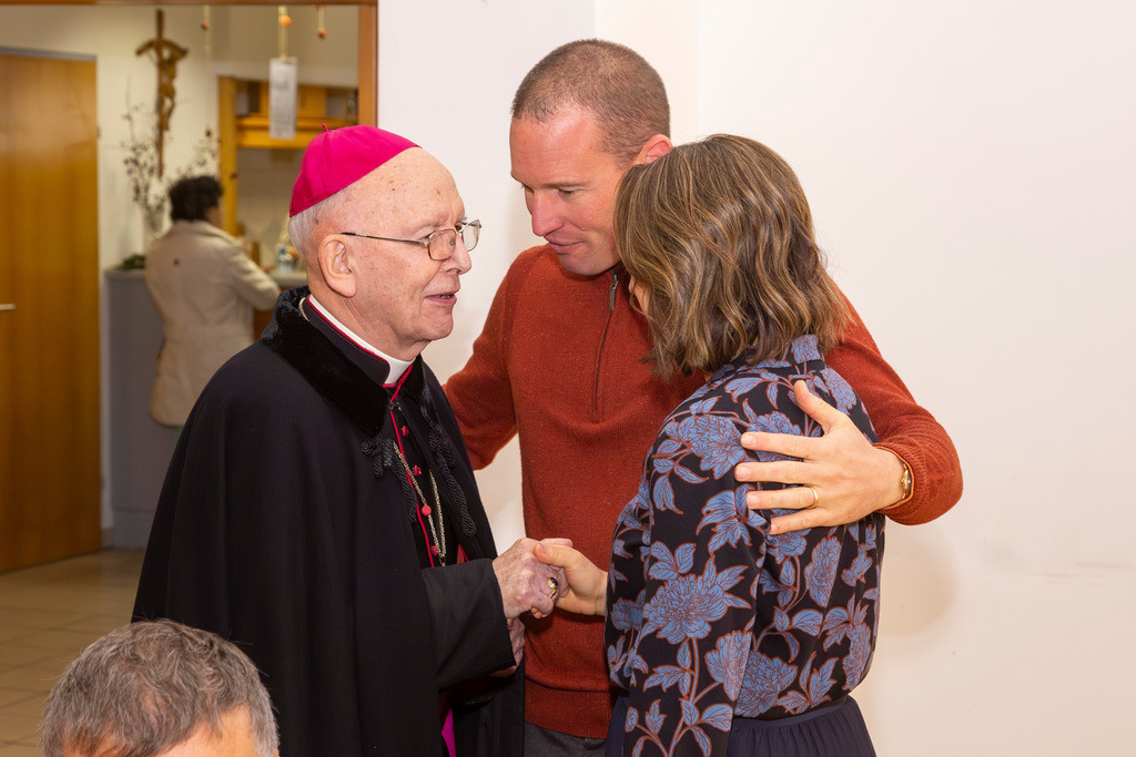 Festmesse-118 | Fotodoku der Festmesse anläßlich der Seligsprechung von Maria Theresia LEDOCHOWSKA 1975, zelebriert von Altbischof DDr. Klaus Küng und Pfarrer Mag. Zenon PAJAK in der Pfarrkirche Loosdorf. 