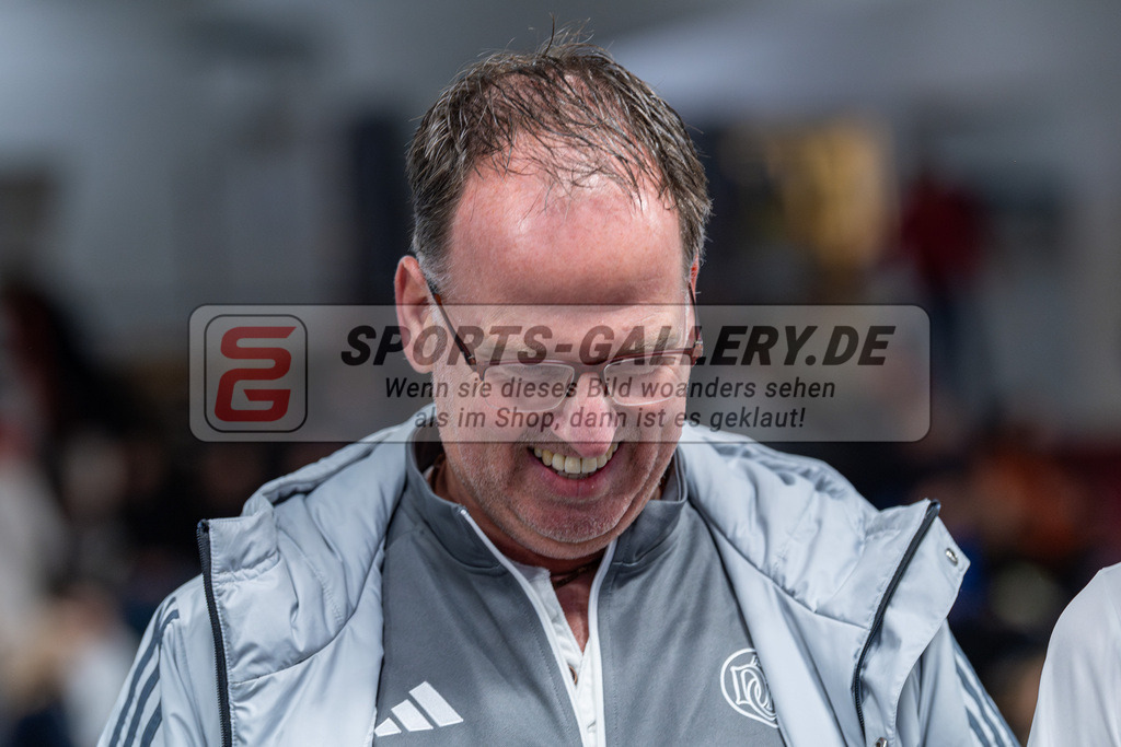 SM_2025-01-18_wD5_-12 | 1.Bundesliga Hallenhockey  VF (W) DCadA - MSC / 7:4 (2:2)