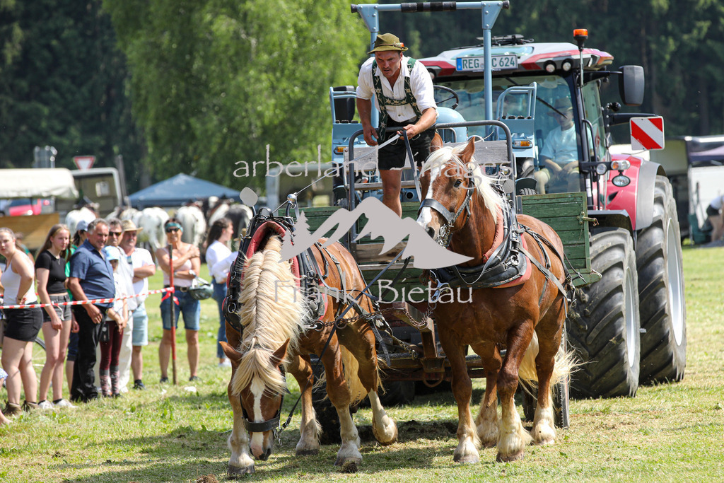 OE7A9490 | Medien- Sport- Entertainmentfotos