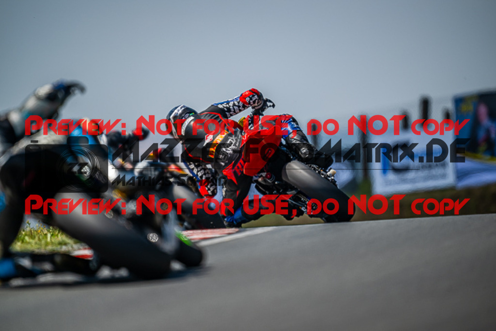 MaZZes_FotoMatrix_220722_4247 | SIDECAR