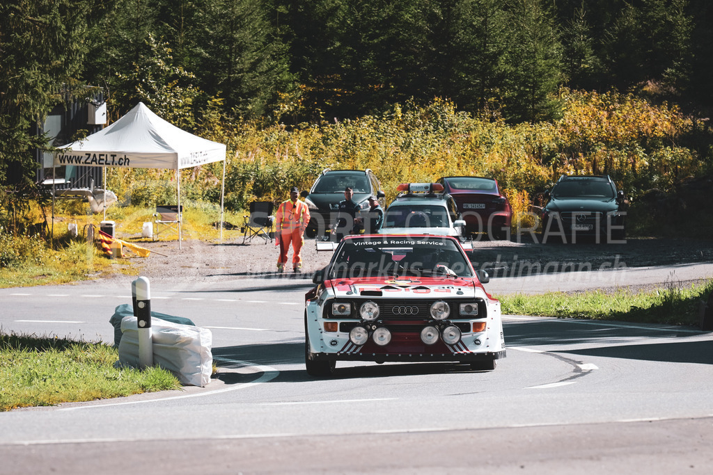 21. Arosa ClassicCar 2025 - 6. =September= 2025 | Serge Endress aus Wollerau (SUI) in einem Audi Quattro S1 aus dem Jahre 1986 mit Startnummer 301 am Arosa ClassicCar 2025 in der Kategorie Sport Trophy..@arosaclassiccar, @arosa.official, #arosaclassiccar, #arosa, #76curves, #classiccarBild: Sportfotografie Markus Aeschimann | www.markus-aeschimann.ch - Realisiert mit Pictrs.com