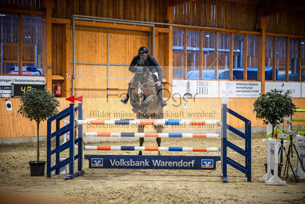 DOS_3075 | Entdecke hochwertige Reitturnierfotos von Foto Oger. Professionell, emotional und authentisch – jetzt Lieblingsmomente im Shop bestellen.Deutschlandweite Turnierfotografie. - Realisiert mit Pictrs.com