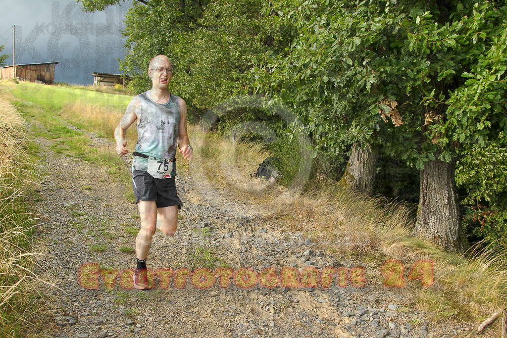 250801_1851_EV4_7609 | Sportfotografie im Rhein-Sieg Kreis, Köln, Bonn, NRW, Rheinland Pfalz, Hessen, etc. Unser Tätigkeitsfeld umfasst den Laufsport vom Volkslauf über den Marathon, Duathlon, Triathon bis zum Ultralauf wie Kölnpfad Ultra oder Schindertrail.
