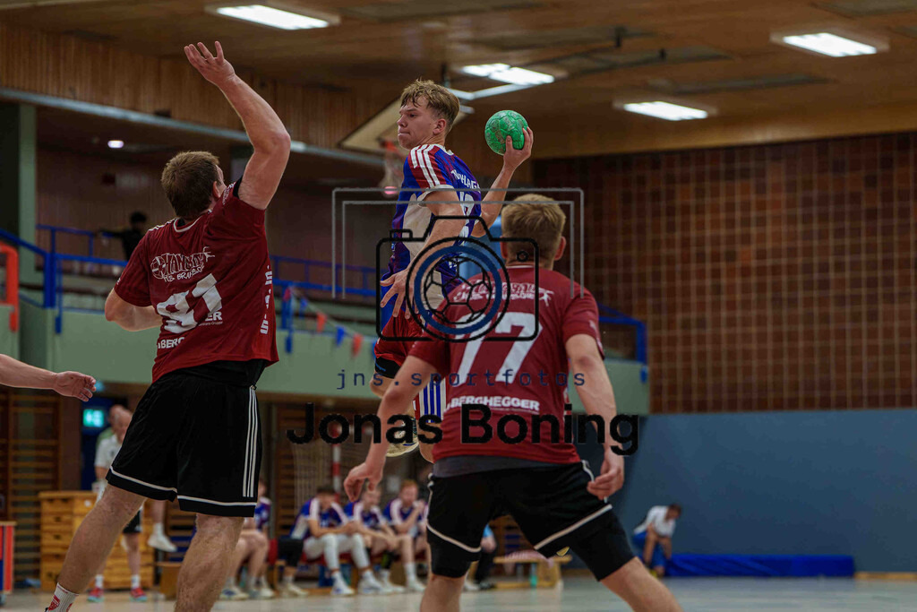 Handball I Herren I Saison 2026-2027 I Schewe-Cup I TV Dinklage - TuS Bamsche I 36908 | jns.sportfotos - Realisiert mit Pictrs.com