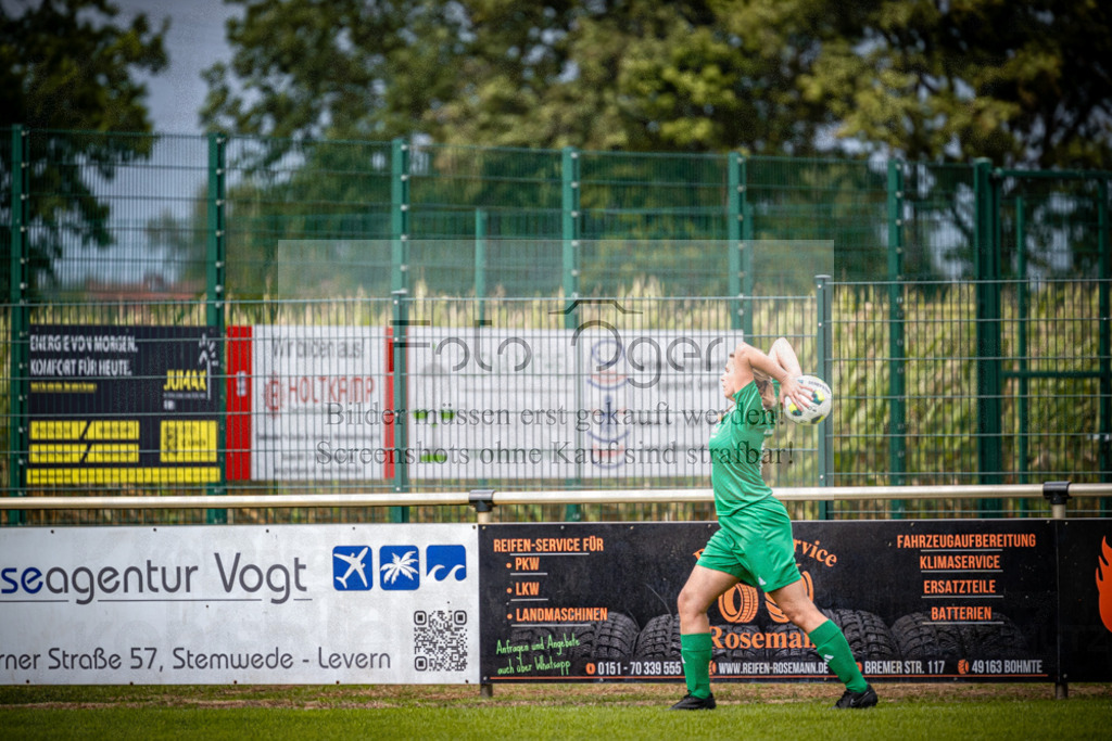 SG Bohmte/Ostercappeln/Schwagstorf - SG Hollenstede / Schwagstorf | Fr.-BZL Weser-Ems Süd · 1. Damen - SG Hollenstede / Schwagstorf · Sportplatz - Realisiert mit Pictrs.com
