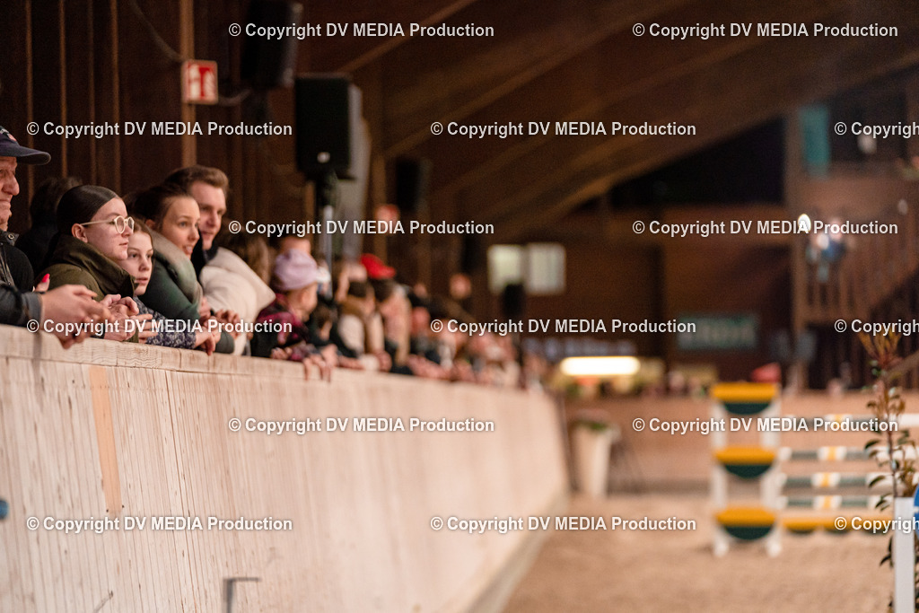 Springen Tag 3-485 | dv-media-shop - Realisiert mit Pictrs.com