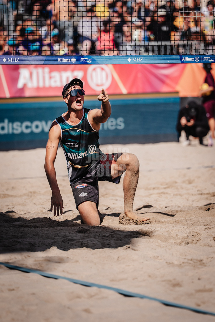 Beachvolleyball | Männer | Deutsche Meisterschaften 2025 Timmendorfer Strand | 07.09.2025 | Sven Winter jubelt