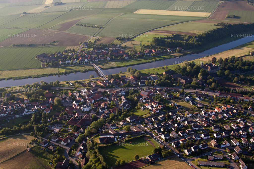 Luftbild: Fluß- Uferbereichen der Weser im Ortsteil Daspe in Hehlen im Bundesland Niedersachsen in Deutschland. Foto: IMG_64996.jpg vom 23.05.2014 durch Werner Riehm/FLY-FOTO.de
