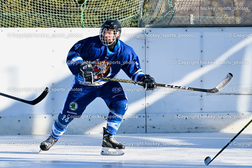 EC Tigers Paternion vs. EC FELD AM SEE/DSG LEDENITZEN | #14 Tschurnig Daniel EC Tigers Paternion, EC Tigers Paternion vs. EC FELD AM SEE/DSG LEDENITZEN, EC Tigers Paternion vs. EC FELD AM SEE/DSG LEDENITZEN am 04.01.2026 in Paternion (Eislaufplatz Paternion), Austria, (Photo by Bernd Stefan)