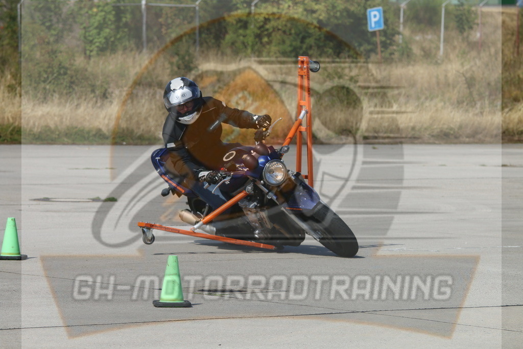 IMG_3605 | gh-motorradtraining-foto.de - Realisiert mit Pictrs.com