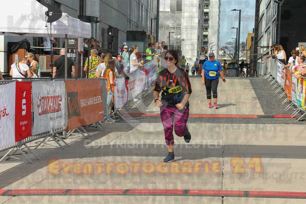 250920_1345_EX1_6531 | Sportfotografie im Rhein-Sieg Kreis, Köln, Bonn, NRW, Rheinland Pfalz, Hessen, etc. Unser Tätigkeitsfeld umfasst den Laufsport vom Volkslauf über den Marathon, Duathlon, Triathon bis zum Ultralauf wie Kölnpfad Ultra oder Schindertrail.