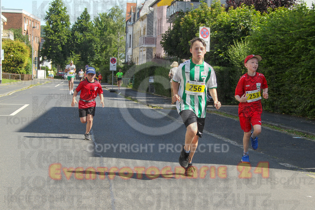 250621_1042_EV4_3861 | Sportfotografie im Rhein-Sieg Kreis, Köln, Bonn, NRW, Rheinland Pfalz, Hessen, etc. Unser Tätigkeitsfeld umfasst den Laufsport vom Volkslauf über den Marathon, Duathlon, Triathon bis zum Ultralauf wie Kölnpfad Ultra oder Schindertrail.