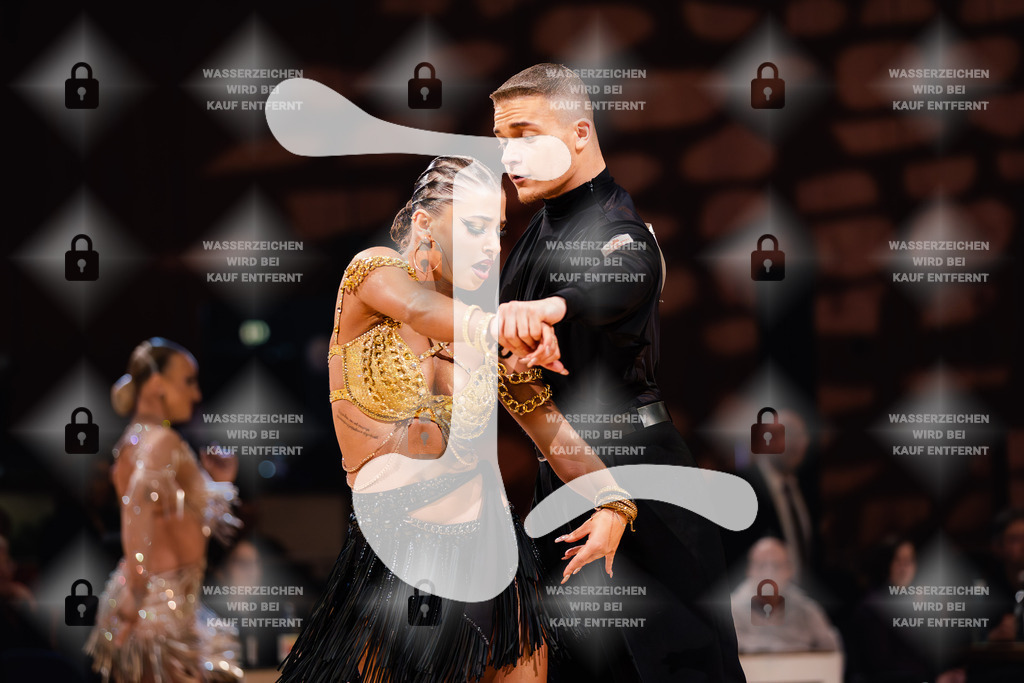 Goldstadtpokal 2025 - WDSF World Open Latin 11th (37) Vlad-Alexandru Visan _ Nicole Sokolow (Schwarz Weiß Club Pforzheim)-2025-01-25-7882 | Webshop for digital downloads and prints of dance sport, event & show photographer Julian Link - Realisiert mit Pictrs.com