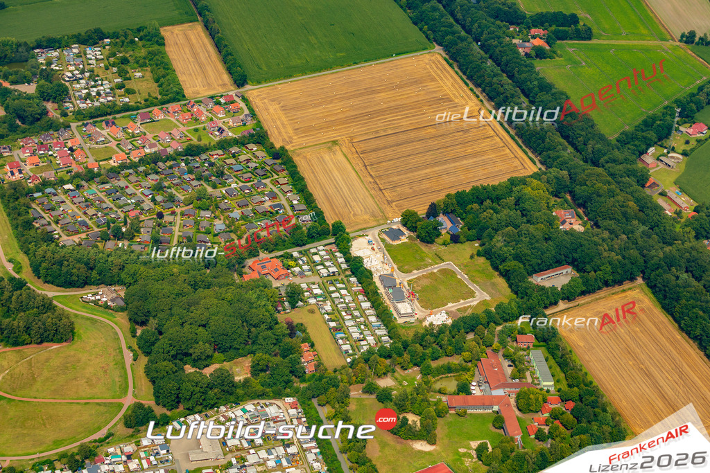 Luftbild Vs Google Maps  Petersfeld  Garrel -Das Luftbild wurde 2025 vom UL-Flugzeug heraus erstellt ( keine Drohnenluftbilder ) - Hochauflösende Luftaufnahme -Nicht vergleichbar mit Google Maps oder Satelittenbilder- Die Geschenkidee !Mit Lizenz und Bildrechte bestellbar