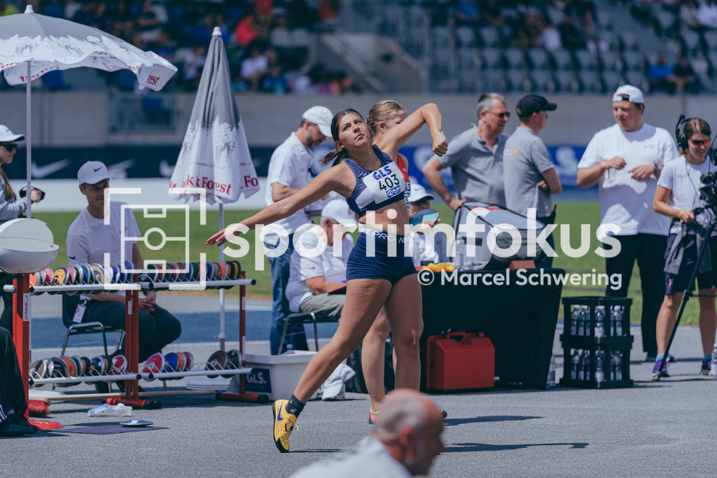 DM U23 U18 Bochum 2026 | Sophie Garza (TSV Bad Endorf) im Diskuswurf bei den Deutschen Meisterschaften der U18 &amp; U23 2026 im Lohrheidestadion in Bochum-Wattenscheid. - Realisiert mit Pictrs.com