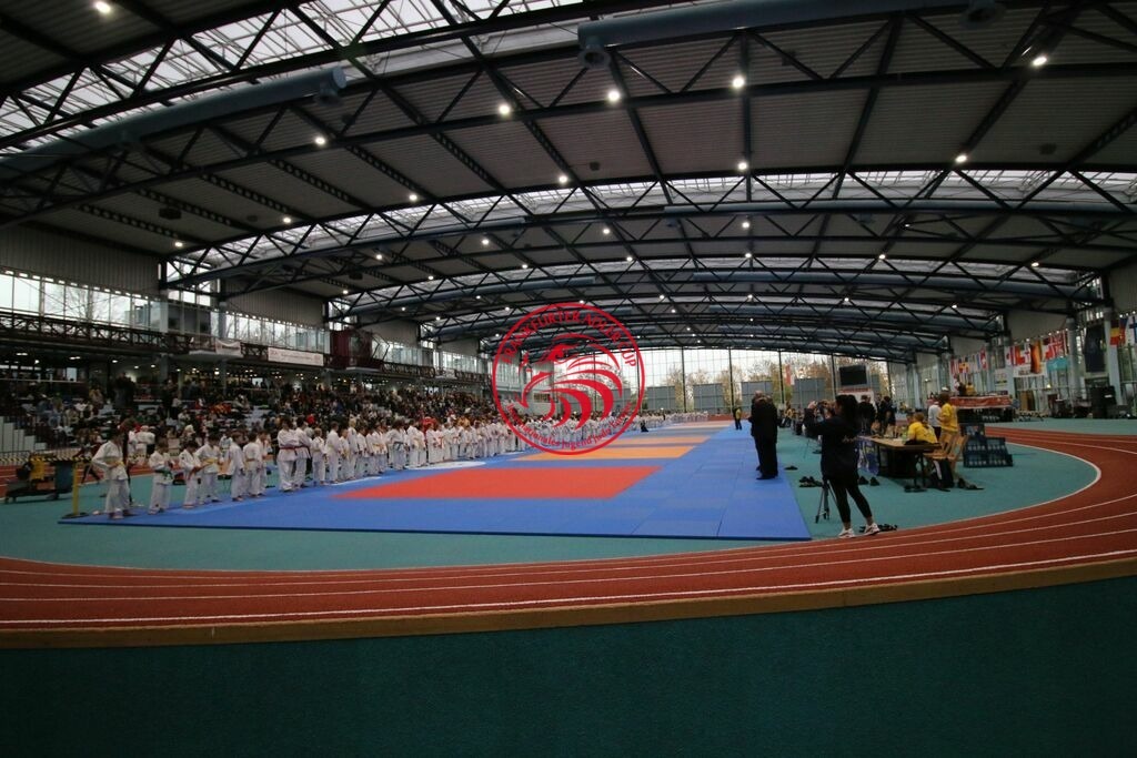 MSY-2022-10-29-7692 | Fotos vom Adler Cup - Pictures from Adler Cup

Hier findet Ihr alle Eindrücke und großen Momente der Adler Cup Wochenenden. Here you will find all impressions and great moments of the Adler Cup weekends. - Realisiert mit Pictrs.com