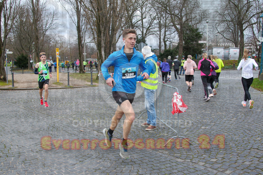 231231_1014_EV4_8167 | Sportfotografie im Rhein-Sieg Kreis, Köln, Bonn, NRW, Rheinland Pfalz, Hessen, etc. Unser Tätigkeitsfeld umfasst den Laufsport vom Volkslauf über den Marathon, Duathlon, Triathon bis zum Ultralauf wie Kölnpfad Ultra oder Schindertrail.