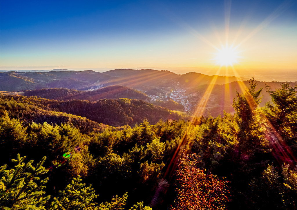 MPI_Sunset_0013 | Herzlich Willkommen im Shop von Michael's Photoimpressionen – Stimmungsvolle Fotografien, aus dem Schwarzwald und der Ortenau, die Licht und Farbe verbinden. Als hochwertige Fine-Art-Prints erhältlich.  - Realisiert mit Pictrs.com