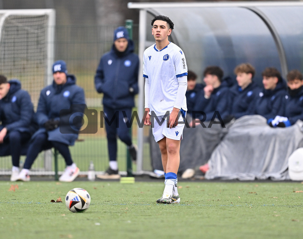 Fussball I Herren I Saison 2025-2026 I Bundesliga I 6. Spieltag I Eintracht Frankfurt - FC Bayern München  | MWMARA - Realisiert mit Pictrs.com