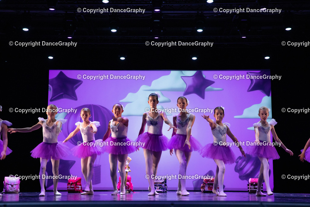 GPHY6023 | DanceGraphy - Realisiert mit Pictrs.com