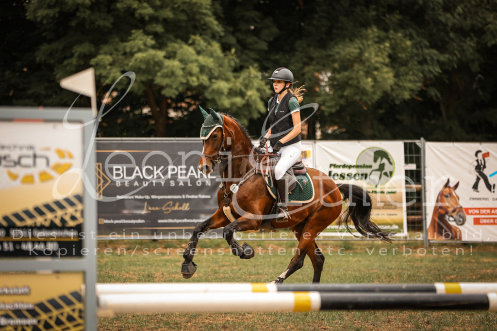 17.SaStA00167 | Leoni Ertmer Photography - Realisiert mit Pictrs.com