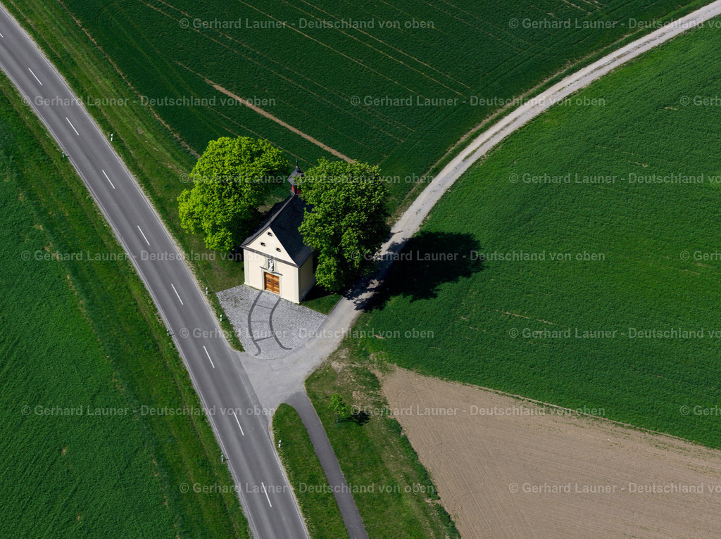 2605186 | Dreifaltigkeitskapelle bei Traustadt in Bayern im Landkreis Schweinfurt