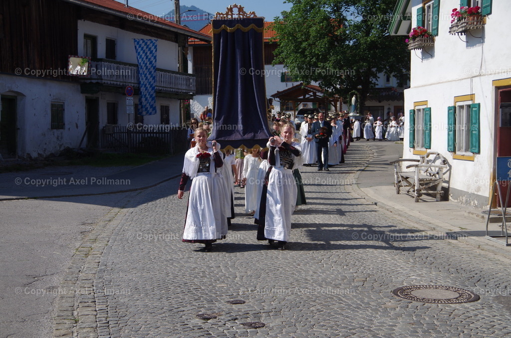 IMGP3479 | fotografiert von Axel PollmannLeonhardi Wallfahrt Benediktbeuern und Murnau, Fronleichnam, Fasching, Landschaft im Loisachtal und Benediktbeuern  - Realisiert mit Pictrs.com