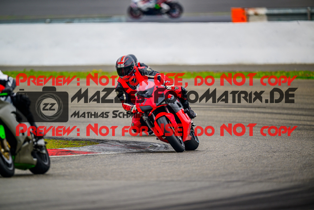 MaZZes_FotoMatrix_240717_6007705_2290 | INST