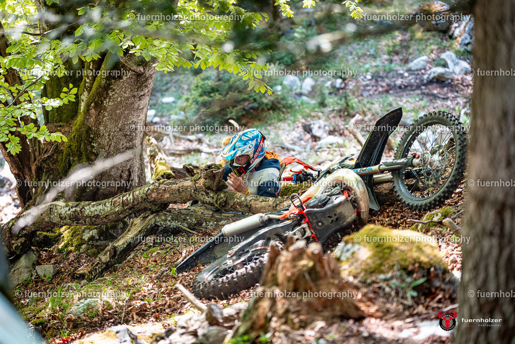 fuernholzer_250501-C2-172 | Fotografische Impressionen von der Red Stag Enduro Extreme by fuernholzer-photography.com. Endurosport in Österreich fotografisch festgehalten von fuernholzer. Auftragsfotografie für Private, Gewerbefotos und Industriefotografie. Eventfotografie, Sportfotografie und Motorsportfotografie. Anbieter von Fotoworkshops, Fototraining, fotografischen Vorträgen und Fotoseminaren.