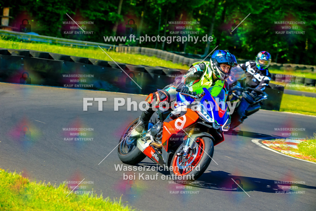 _NBG3761 | Hier findet Ihr Bilder von Touristenfahrten auf der Nürburgring Nordschleife oder von anderen Veranstaltungen die ich besucht habe. Viel Spass beim Durch Schauen 