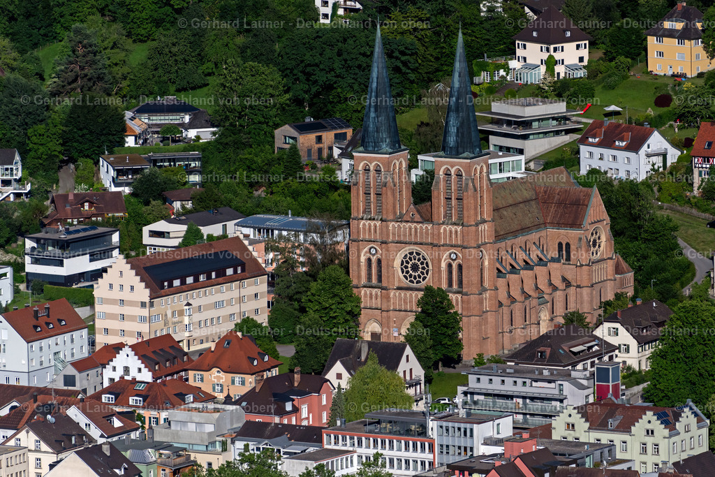 4032763 | BREGENZ 12.06.2020 Kirchengebäude " Herz Jesu " am Kolpingplatz in Bregenz am Bodensee in Vorarlberg, Österreich. Weiterführende Informationen bei: Bregenz - Herz Jesu. // Church building " Herz Jesu " on place Kolpingplatz in Bregenz at Bodensee in Vorarlberg, Austria. Further information at: Bregenz - Herz Jesu. Foto: Gerhard Launer