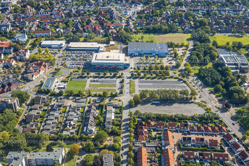 Hamm250901218 | Luftbild, Einkaufszentrum Ostwennemarstraße, Parkplätze, Uentrop, Hamm, Ruhrgebiet, Nordrhein-Westfalen, Deutschland