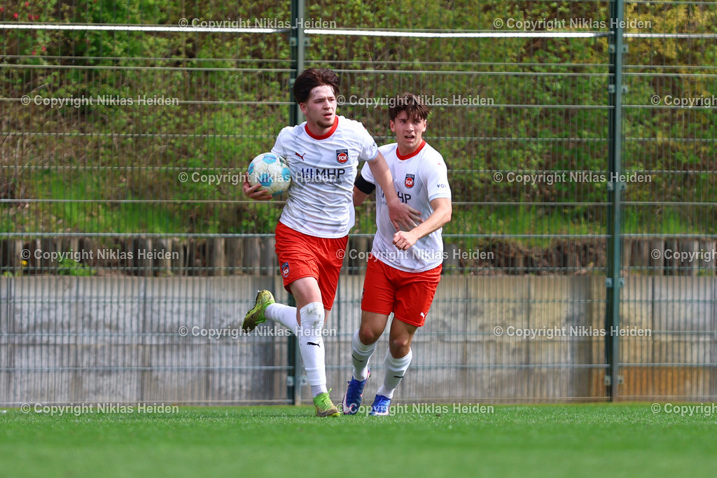 NH_HolsteinKielU19_1FCHeidenheimU19_DFBNachwuchsliga_18042026 | #9 Jarne Lang (1. FC Heidenheim U19) bejubelt seinen Treffer zum 1:1.Fußball I Herren I U19 DFB-Nachwuchsliga Hauptrunde Liga A, Gruppe B I Saison 2025-2026 I 9. Spieltag I Holstein Kiel U19 - 1. FC Heidenheim U19 I 18.04..2026 I Citti-Fußball-Park